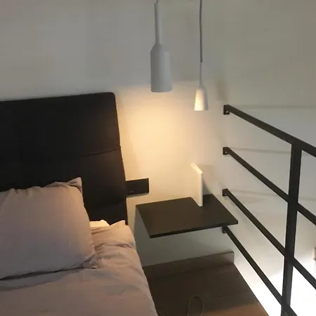L'atique By Agelandkaai Be With Free Parking Apartamento