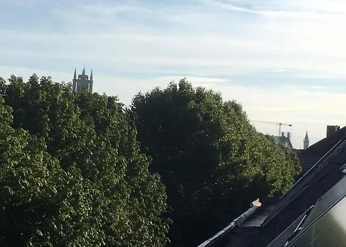 L'atique By Agelandkaai Be With Free Parking