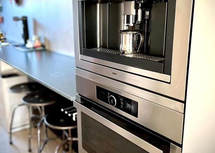 L'atique By Agelandkaai Be With Free Parking *