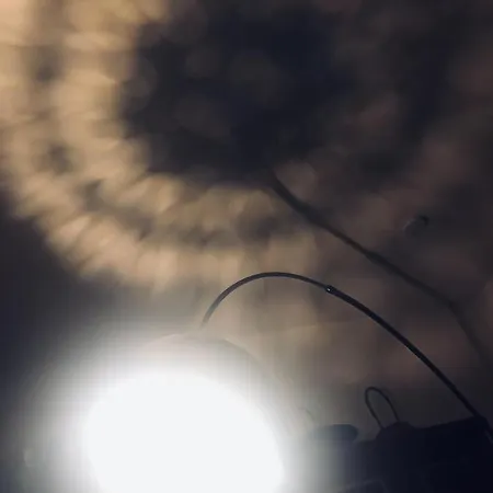 L'atique By Agelandkaai Be With Free Parking