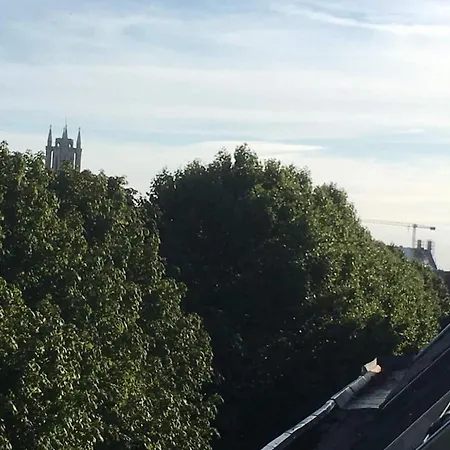 L'atique By Agelandkaai Be With Free Parking